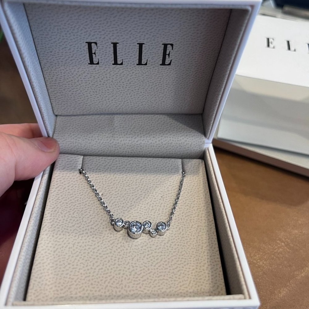 ELLE Jewelry Silver Necklace - never worn